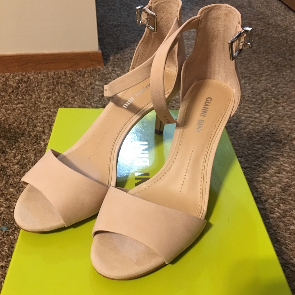 Gianni Bini Heels